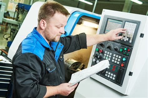 what is a cnc operator